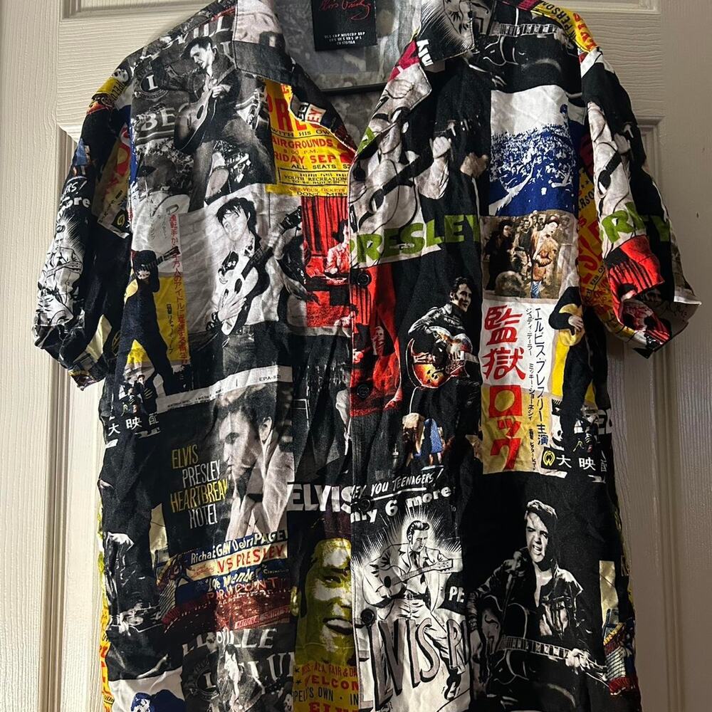 (S) Forever 21 Men x Elvis Presley Pristine Pictorial Shirt